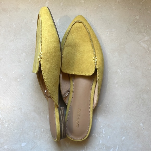 Brand New Express Mules / Flats - Picture 2 of 3